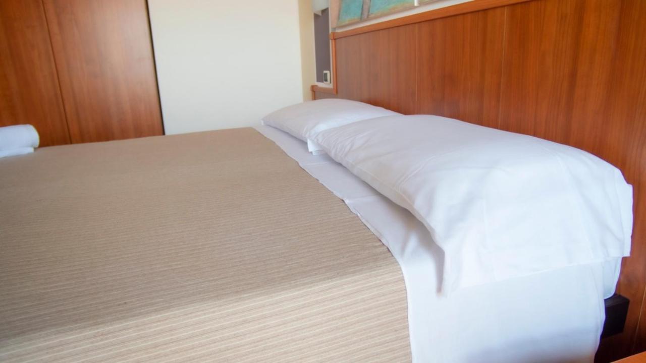 Hotel Royal Джулианова Екстериор снимка
