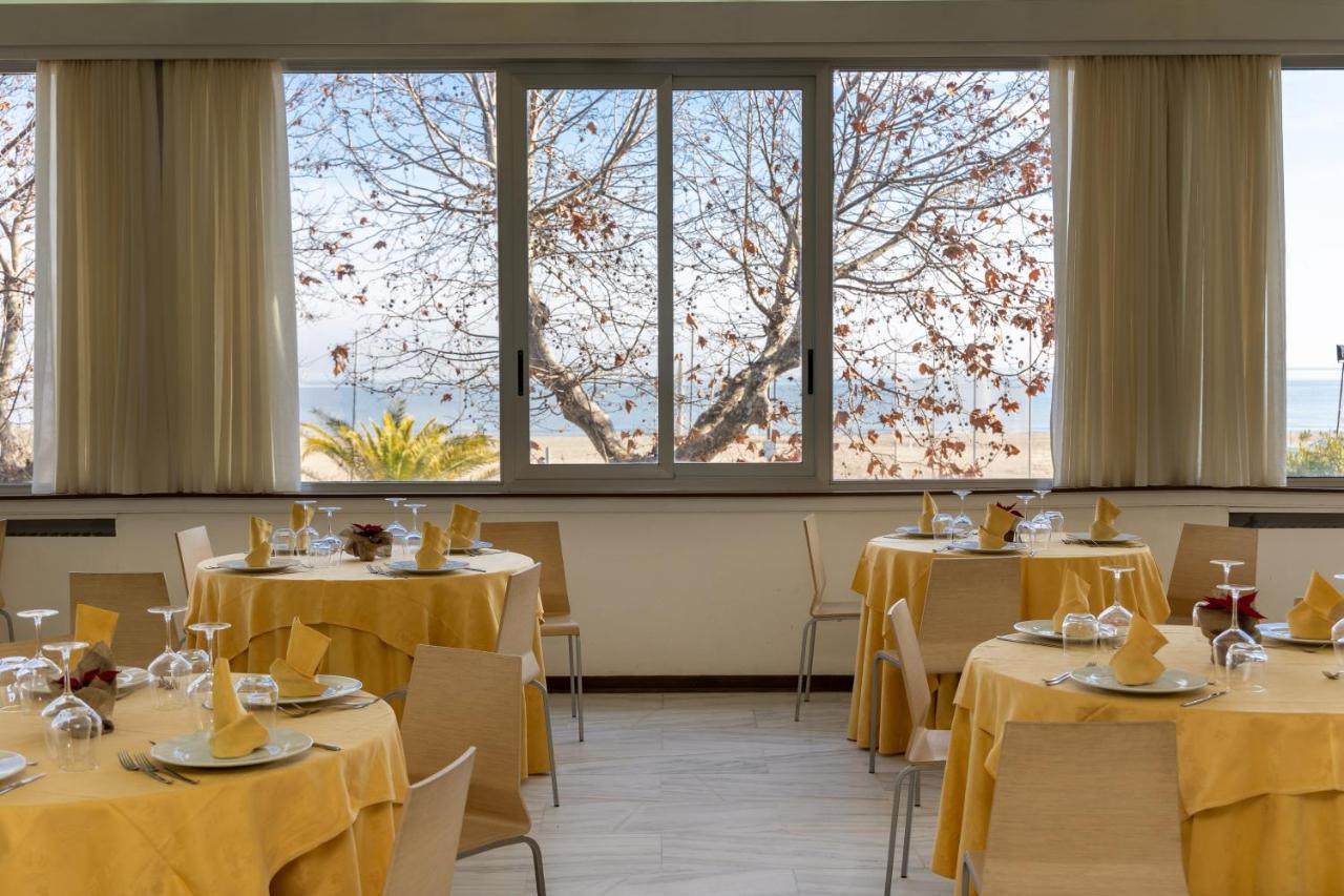 Hotel Royal Джулианова Екстериор снимка