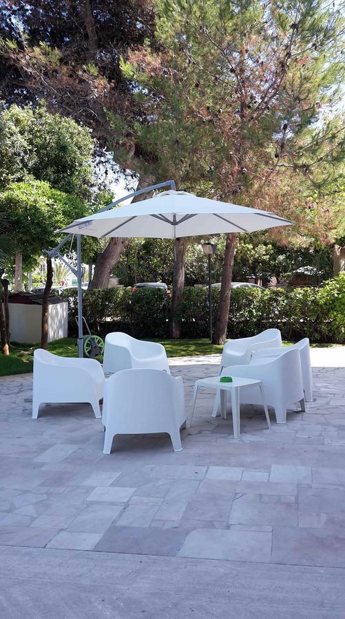 Hotel Royal Джулианова Екстериор снимка